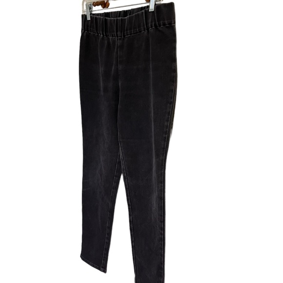 Soft Surroundings light black denim wash jeggings - Picture 3 of 11